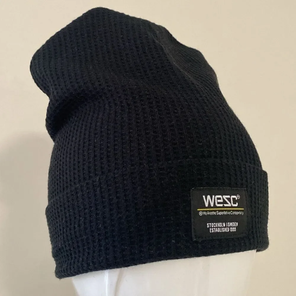 NWOT Wesc Black Thermal Waffle Knit Unisex Beanie Logo Hat Size L/XL